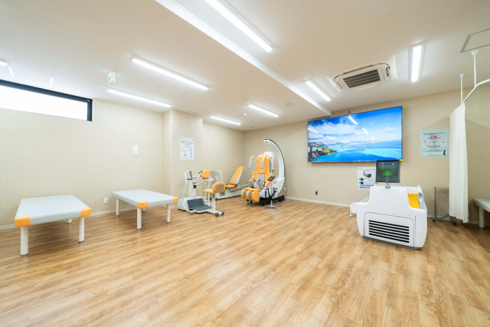 100m²以上の広さと充実したリハビリ施設を完備